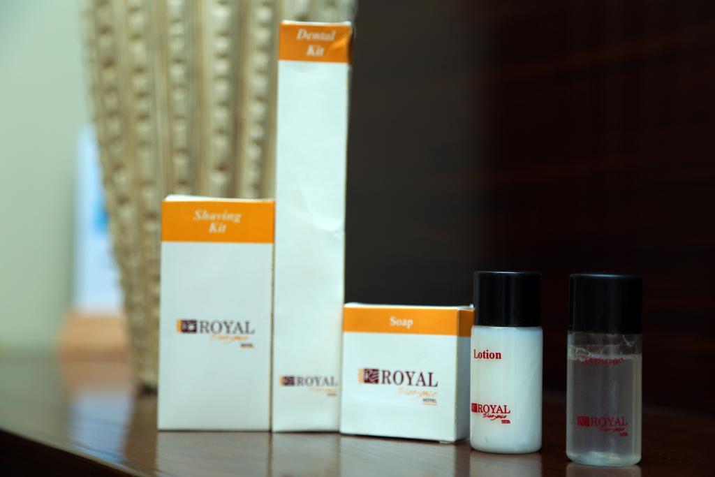 Royal Elegance Hotel ラホール エクステリア 写真